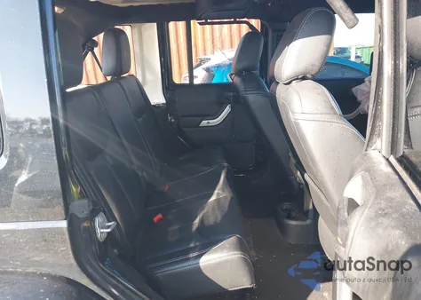 2018 Jeep Wrangler Jk Unlimited Rubicon 4X4 from USA, damaged, VIN 1C4BJWFG7JL845005